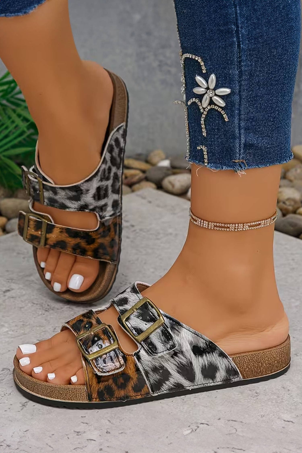 Western Suede Rivet Slip-On Sandals
