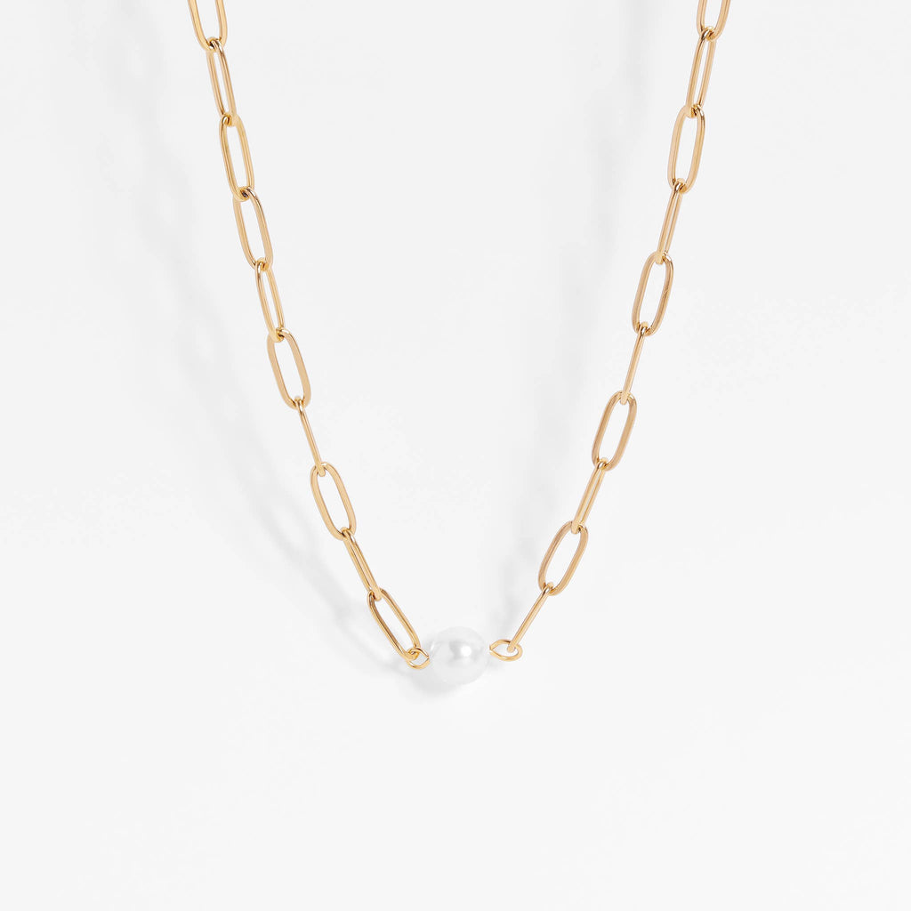 Pearl Paperclip Chain Necklace