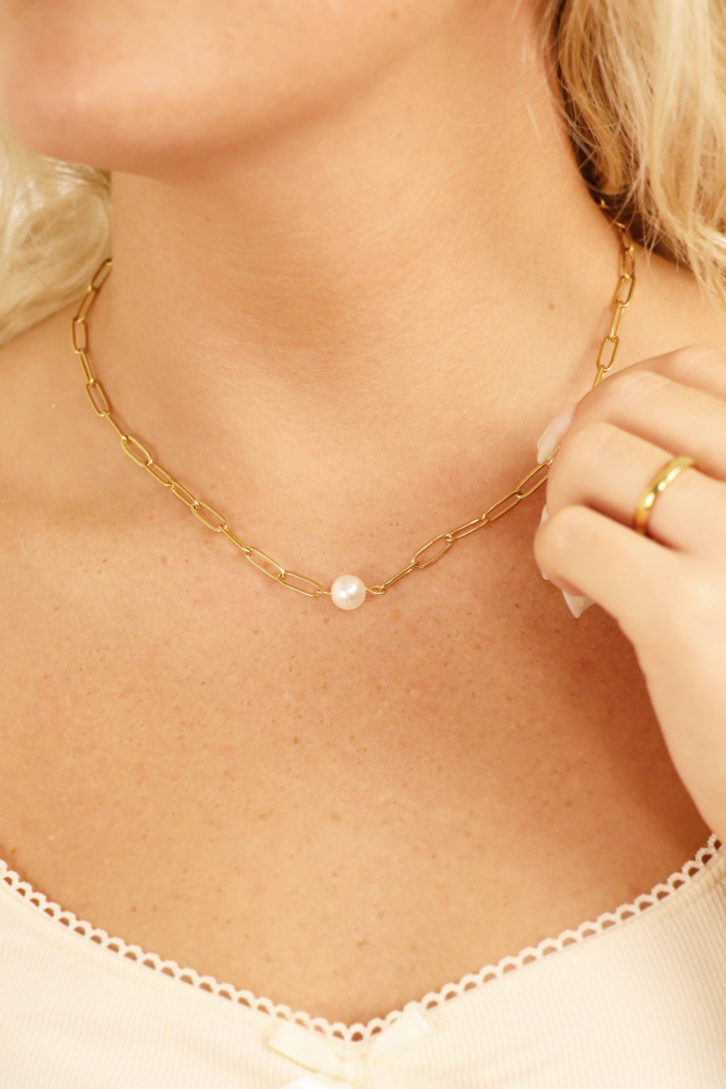 Pearl Paperclip Chain Necklace