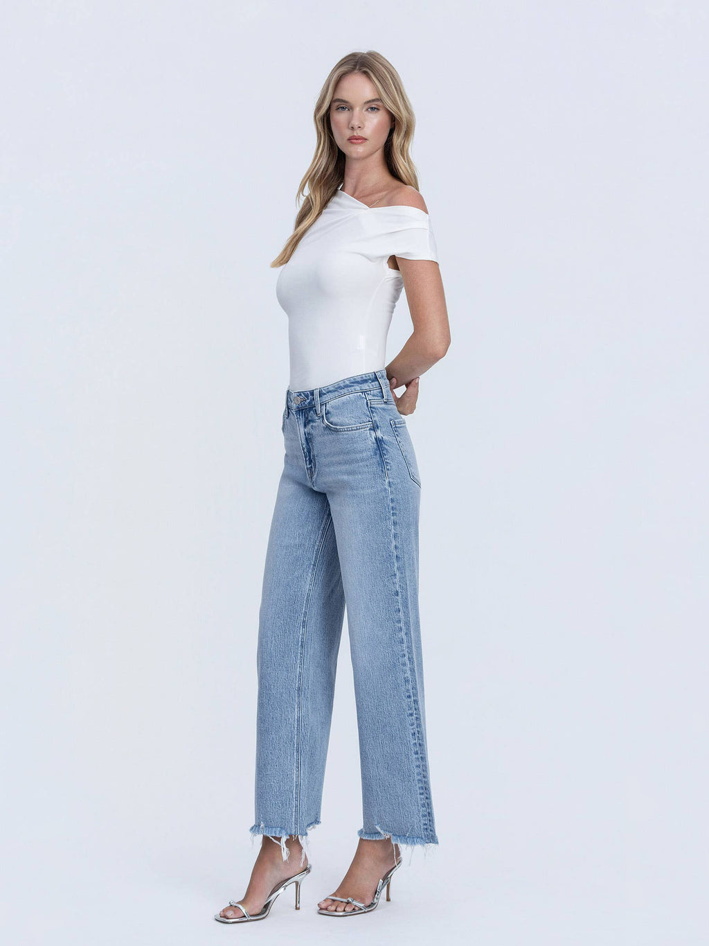Vervet Mid Rise Frayed Hem Ankle Wide Leg Jeans