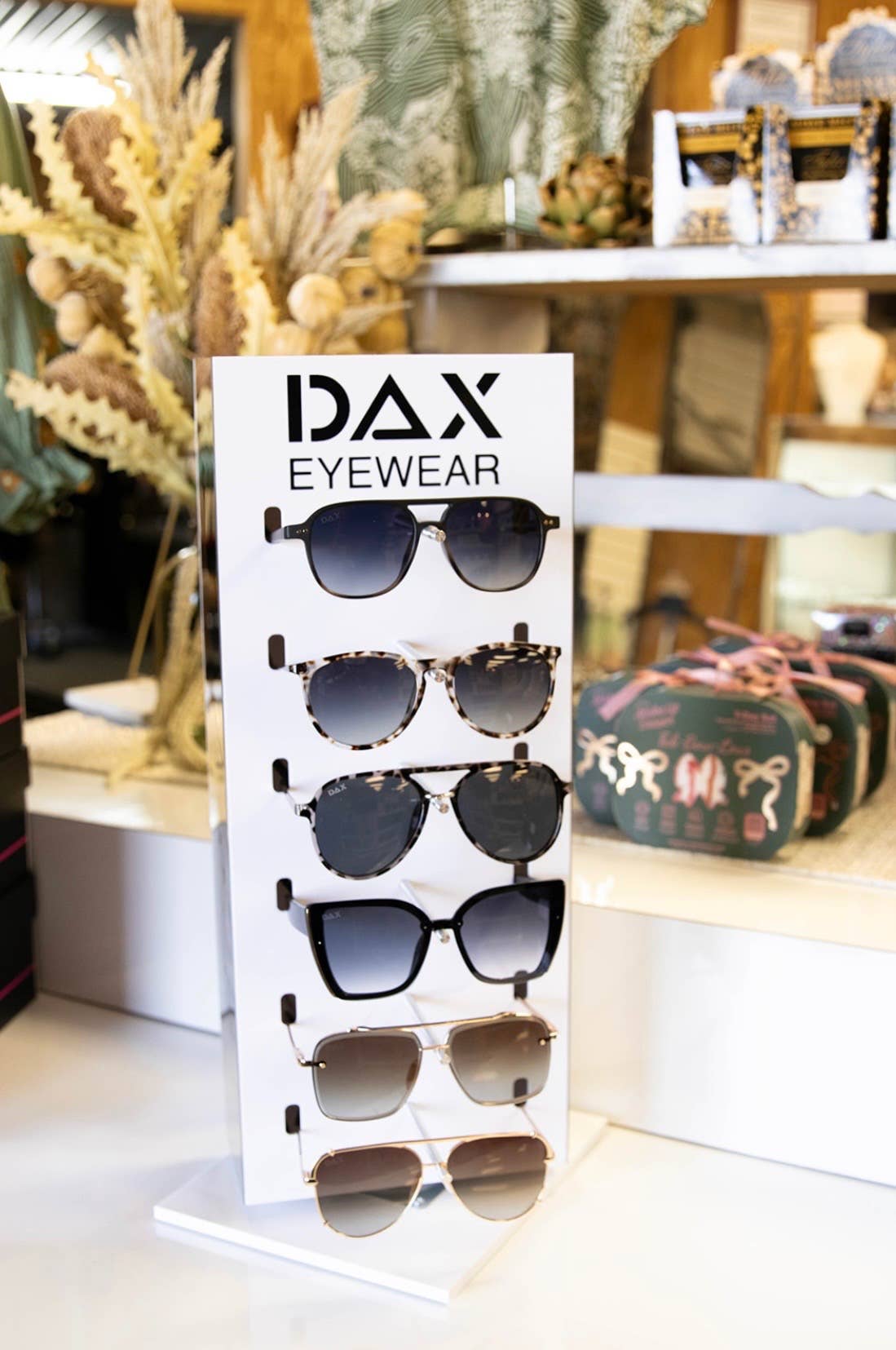 Aspen - Women's Oversized Square Frame Sunglasses