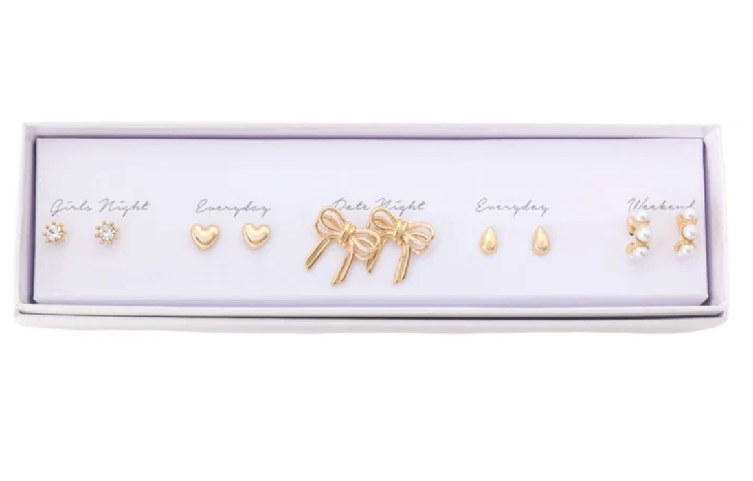 5 Days of Earrings Set